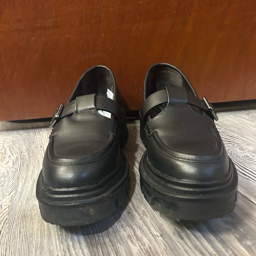 Payson Buckle Loafer - Picture 3 of 14